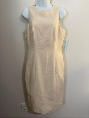 ANTONIO MELANI Sleeveless Cream Sheath Dress